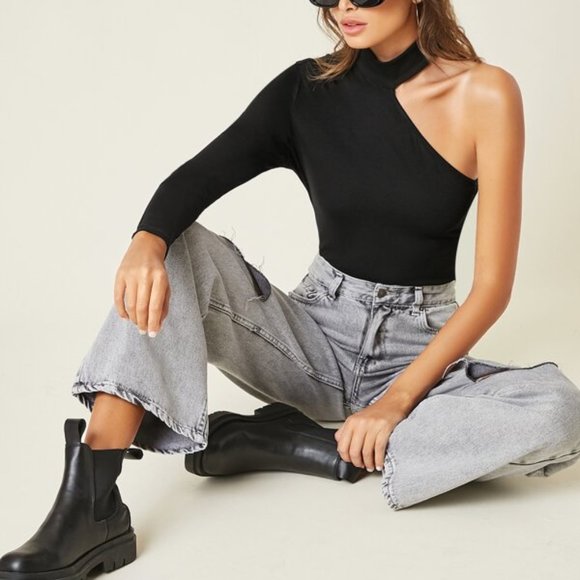 One Shoulder Skinny Bodysuit - black - Picture 4 of 9